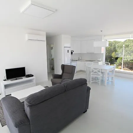 Lagoon Wellness Villa